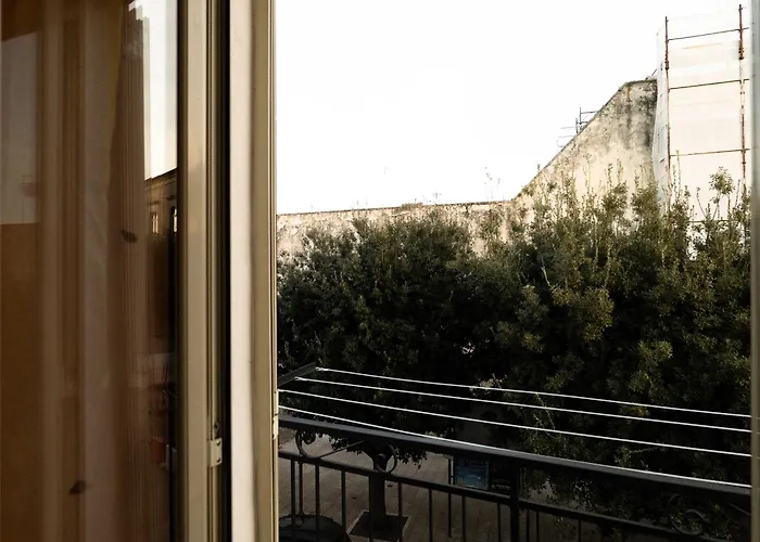 Monolocale Finemente Ristrutturato Apartament *
